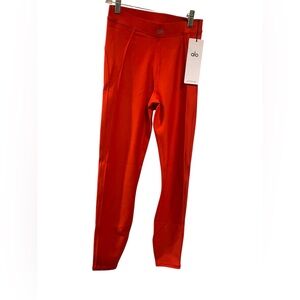 NWT Alo Yoga 7/8 ignite leggings BRIGHT RED Size XS